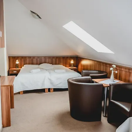 Nad Morzem- Art-pension Alojamento de Acomodação e Pequeno-almoço 4*