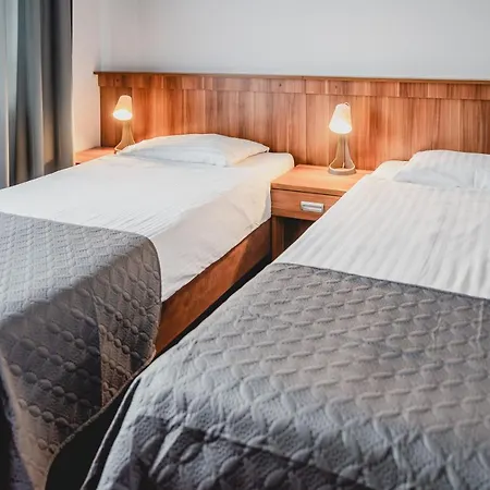 Alojamento de Acomodação e Pequeno-almoço Nad Morzem- Art-pension 4*