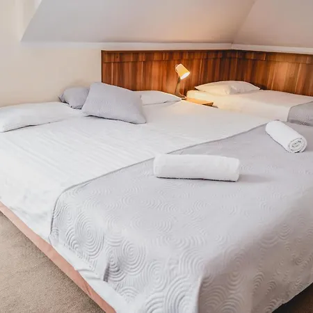 فندق مبيت وإفطار Nad Morzem - Art-pension - Dabrowa - & Swierzno