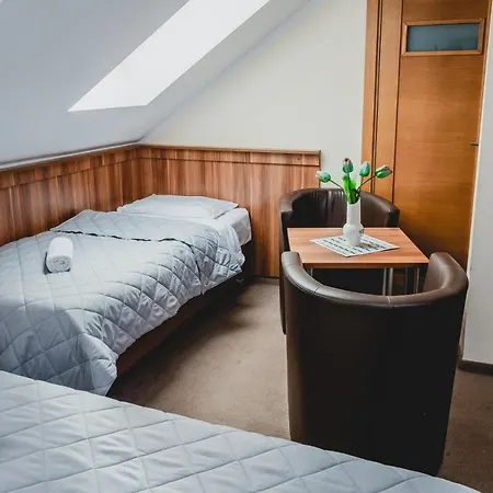 Alojamento de Acomodação e Pequeno-almoço Nad Morzem- Art-pension 4*