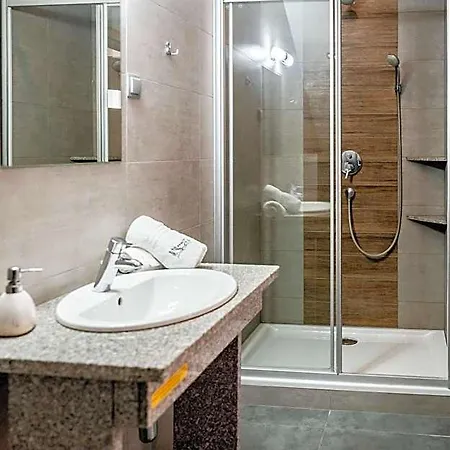 Nad Morzem - Art-pension - Dabrowa - & Bed & Breakfast Świerzno