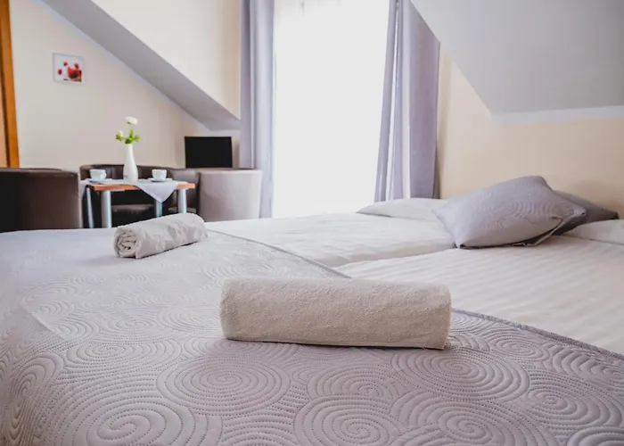 Bed & Breakfast Nad Morzem- Art-pension 4*