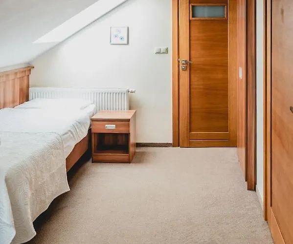 Nad Morzem- Art-pension ベッド・アンド・ブレックファスト 4*