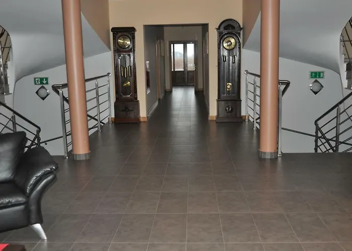 Nad Morzem- Art-pension Świerzno